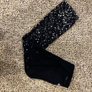 Lululemon foil tights size 4